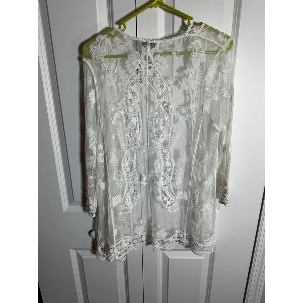 Anneliese White Lace Kimono size S - Picture 2 of 6